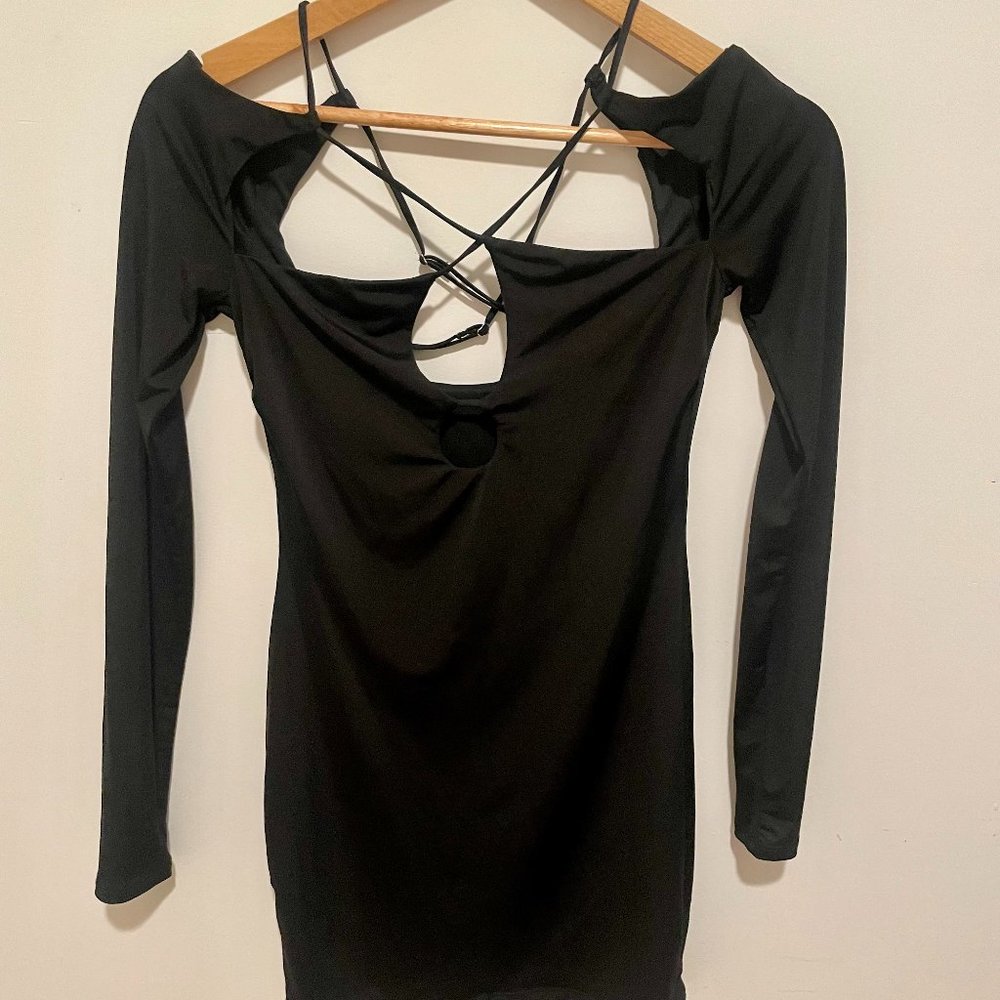 Lucy in the Sky Black Bodycon Strappy Cut Out Long Sleeve Sexy Dress Halloween - Picture 2 of 3